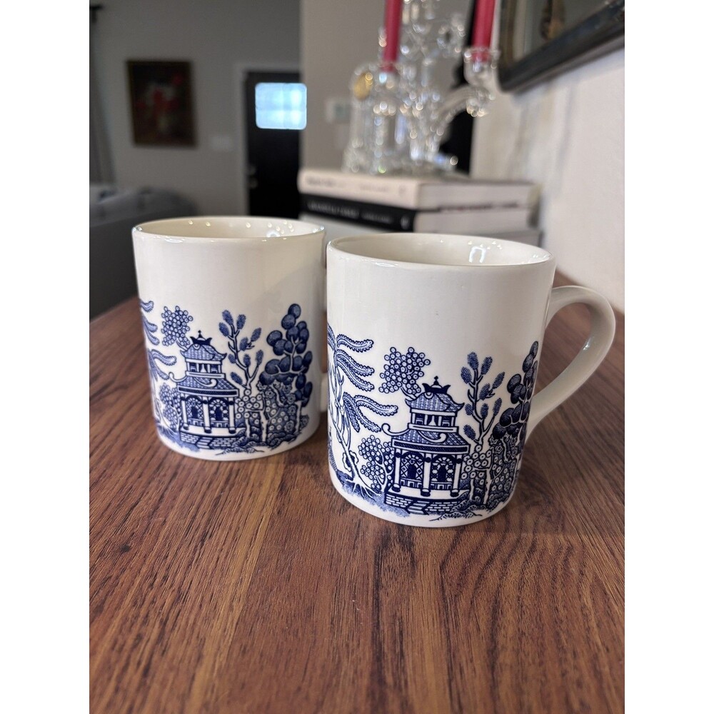 2 Vtg. Churchill BLUE WILLOW Pattern Coffee Cups  Mugs   Made In England.